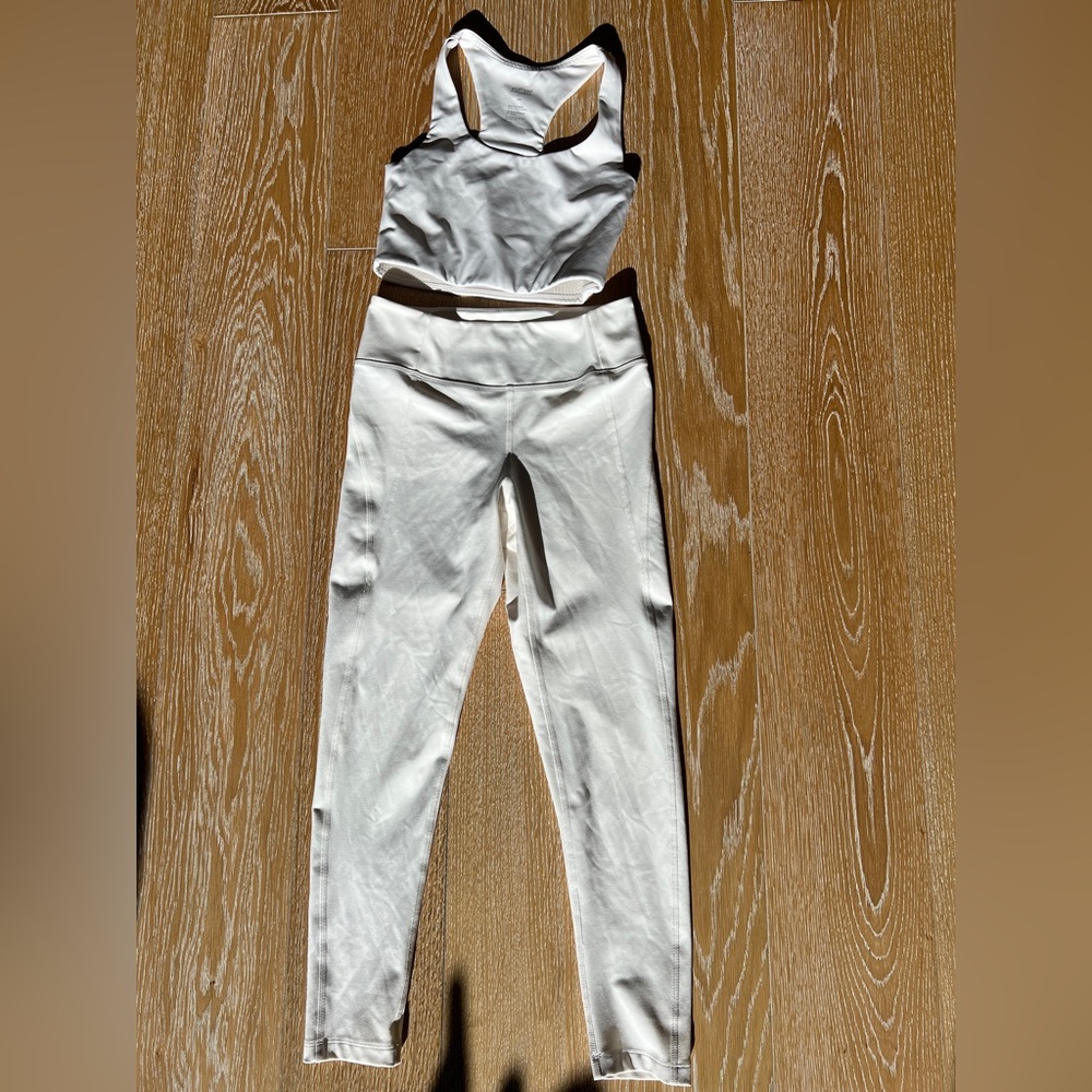 Girlfriend collective bone white set - sports bra and leggings